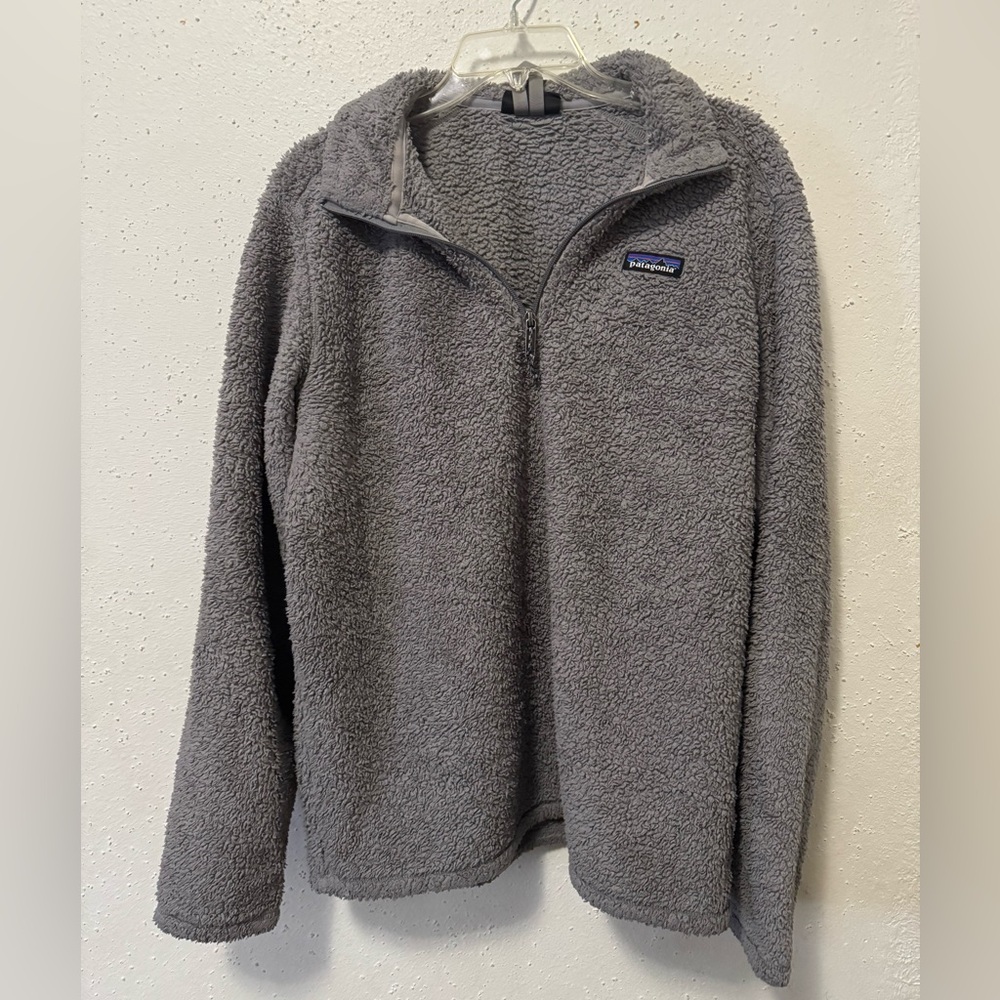 Patagonia quarter zip fleece